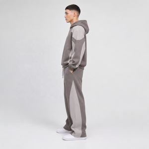 Ensemble survêtement gris à capuche pour homme, coupe ample, décontracté, avec poches latérales, en coton respirant, idéal pour l'automne - Product Image 3