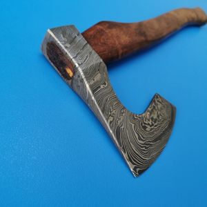 Hache à main en acier au carbone, outil de coupe de bois pour le camping en plein air, avec manche en bois durable, pour la randonnée en forêt et l'utilisation en jardin. - Product Image 6