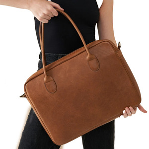 Vente flash : Porte-documents en cuir véritable pour homme, service OEM personnalisable, sac pour ordinateur portable et organiseur de documents pour homme et femme - Product Image 6