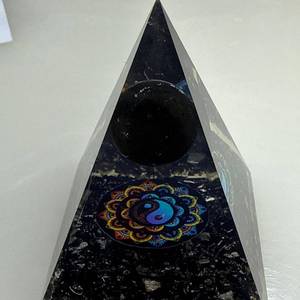 Wholesale <b>Orgonite</b> Pyramid Healing Crystal Stones Chakra Meditation Feng Shui Vastu Correction Negative Energy Block Home Decor - Product Image 1