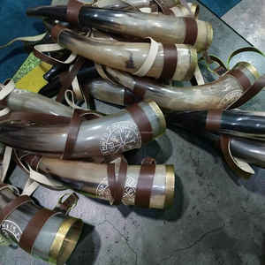 Soplador de Cuerno Vikingo Tallado a Mano, Cuerno Natural con Correa de Cuero, Accesorios de Bar de Lujo, 100% Hermético, para Decoración y Uso Ceremonial - Product Image 5