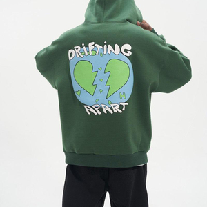 Sudadera con Capucha Oversize de Forro Polar Verde para Hombre con Estampado 'Heartbreak Never Heals' y Logo Trasero, Manga Regular, Ideal para Otoño - Product Image 2