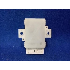 ECU และโมดูลคอมพิวเตอร์มือสองสำหรับรถยนต์ C-class รุ่น A2049009004 - Product Image 2