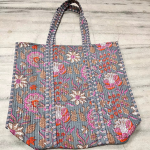 Wholesale Indian Hand Block Print Cotton Quilted <b>Square</b> Fashion Tote Bag with Zipper Shopping Travel Use Daily for Shopping - Product Image 1