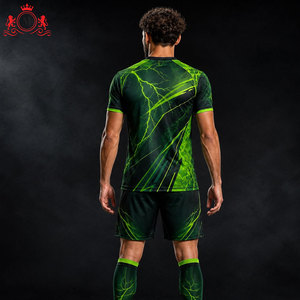 ชุดเสื้อฟุตบอลสีเขียวดำแบบซับลิเมชั่นพร้อมกางเกงขาสั้น ชุดยูนิฟอร์มฟุตบอลสำหรับผู้ใหญ่ ผ้าโพลีเอสเตอร์ระบายอากาศ ตรวจจับรอยตะเข็บ - Product Image 5