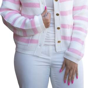 Cárdigan a Rayas Rosa y Blanco para Mujer, con Letras Griegas, Botones, Suéter de Punto, Estilo Casual y Elegante, Prenda Premium - Product Image 6