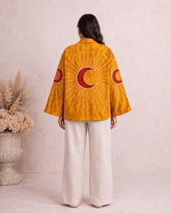 Chaqueta Kimono de Terciopelo Bordada con Diseño Celestial Boho para Mujer, Moda Exclusiva y Elegancia Atemporal, Abrigo Hecho a Mano para Festivales - Product Image 2