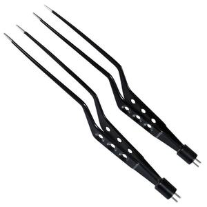 Pinzas bipolares de bayoneta de acero inoxidable, manuales, de 7.75 pulgadas, activadas con el pie, instrumentos quirúrgicos amarillos de Ariston en venta - Product Image 1