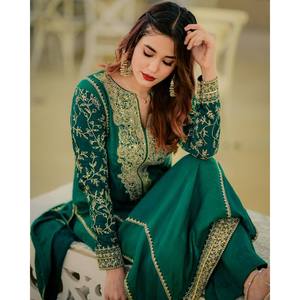 Ensemble haut et bas pour femmes de marque avec dupatta pour les occasions spéciales - Product Image 4