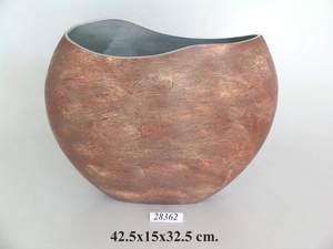 Red Modern Bottle Shape <b>Iron</b> Handmade Unique Home Decor Table Vase Floor Vase Good Design - Product Image 1