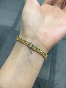 Pulsera de tenis de moissanita de 5 mm con corte ovalado en color amarillo, en plata 925, pulsera de diamantes personalizada para regalo de boda para mujeres. - Product Image 2