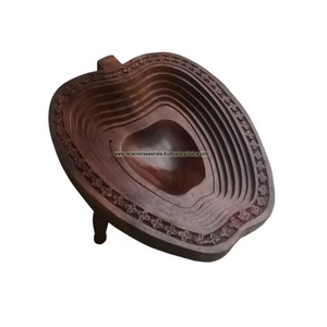 Vente chaude haute sur demande forme de pomme en bois fait à la main Type de printemps vaisselle à manger cadeau fruits plateau de service à bon prix - Product Image 1