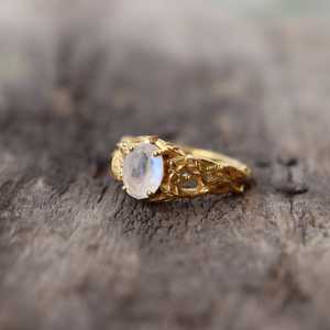 Nature Inspired Oval Moonstone Ring 925 Sterling Silver 14K Gold Plated Leaf Midi Ring Blue Fire Valentine Gift - Product Image 4