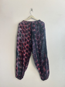 Pantalones Harem de Seda Estilo Gitano Indio, Pantalones de Yoga Cómodos, Pantalones de Pijama - Product Image 1