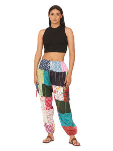 Femmes haut confortable Satin élastique Logo Patch sarouel Boho imprimer Baggy droit Yoga Joggers taille libre hiver plat avant - Product Image 3