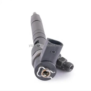 0445110012 <span class=keywords><strong>0</strong></span> 445 110 011 A6110700587 injecteur de moteur buse d'injecteur de carburant Diesel injecteur <span class=keywords><strong>à</strong></span> rampe commune Assy pour mercedes-benz OM - Product Image 4