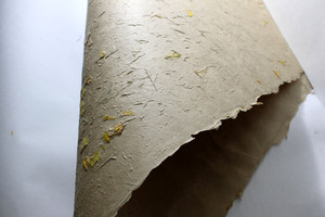 Papel de Regalo Personalizado al por Mayor, 80 g/m², Natural, Reciclado, Libre de Madera, con Pétalos de Flores, Compatible con Impresión Serigráfica, para Marcos de Fotos - Product Image 4