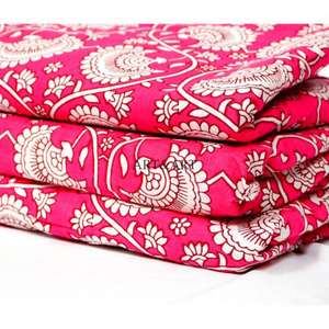 ผ้าฝ้ายพิมพ์ลายดอกไม้สีแดงอินเดียแบบแฮนด์บล็อก ขายดี เหมาะสำหรับงานควิลท์ ปลอกหมอน ผ้าม่าน ผ้าคลุมเด็กชาย ผ้าทอสำหรับเด็กหญิง - Product Image 3