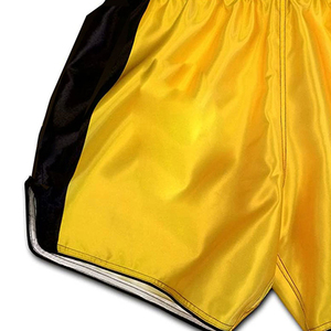 Shorts de Muay Thai MMA et de Kick Boxing en polyester imprimé par sublimation, respirants, de haute qualité, 240g, pour hommes et femmes, vente en gros personnalisée - Product Image 3