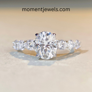 Bague de fiançailles en argent S925 plaqué platine avec moissanite taille ovale et pierre centrale sertie à griffes pour femme, alliance d'anniversaire et de mariage - Product Image 1