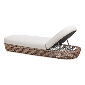 Chaise longue de patio Willow 80,5 pouces avec revêtement Sunbrella, structure en osier brun doré et chaise longue d'extérieur beige blé - Product Image 4