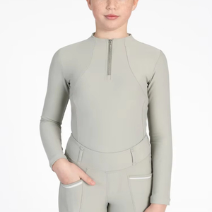 Chemise de base pour l'équitation pour enfants, tissu extensible doux, coupe confortable, respirante, personnalisable, équestre - Product Image 1