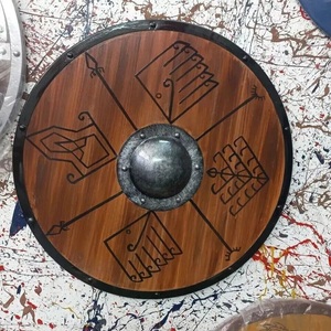 Escudo Vikingo Medieval Grabado a Mano, Redondo de Madera Maciza, Personalizable, de Alta Resistencia, Decoración Histórica para Colgar en la Pared - Product Image 6