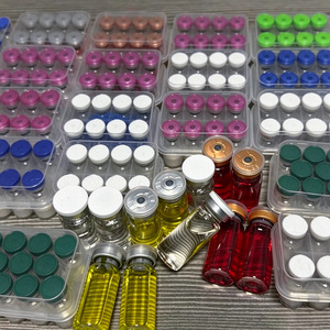 วัตถุดิบเครื่องสำอางกลูต้าไธโอนโพลีเปปไทด์ปรับแต่งได้ จัดส่งภายใน 24 ชั่วโมง ผงสีขาวในขวดแก้ว ช่วยให้ผิวขาวกระจ่างใสและชุ่มชื้น - Product Image 1