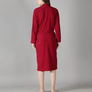 Albornoces Largos Ajustados para Mujer al por Mayor / Albornoces Largos de Invierno de Lujo y Calidad para Mujer al por Mayor - Product Image 2