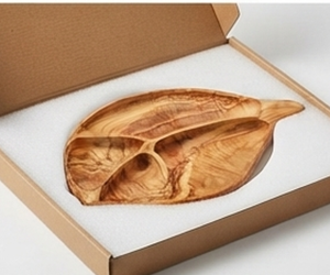 Plateau de service élégant en bois fait main, motif feuille, design grain de bois naturel, style minimaliste, pour fêtes, accent de table élégant - Product Image 6