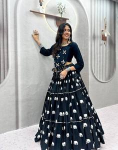 VISHNU K DESIGNS - Traje LAHENGA CHOLI para Mujer, Largo hasta el Suelo, de Algodón Puro Estampado, con Trabajo Manual Real de KODI, de Secado Rápido, Tradicional - Product Image 5
