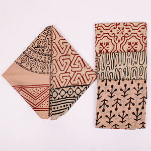 Colección de Verano: Juego de Pañuelos de Algodón Estampados Estilo Bagru Hechos a Mano, Pañuelos Vintage de Lujo, Los Mejores Accesorios para el Cabello - Product Image 5