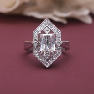 Bague de fiançailles en diamant de laboratoire certifié IGI, taille radiant, style Art Déco, halo, en argent sterling 925 massif, bague vintage - Product Image 1