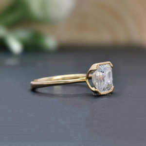 Anillo de compromiso de moissanita de corte Asscher en oro amarillo sólido de 14 quilates con ajuste de medio bisel, regalo de boda o aniversario - Product Image 3