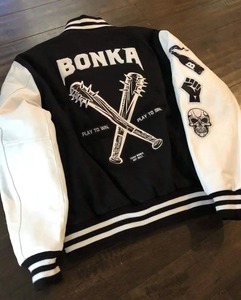 Chaqueta Varsity IBEX Personalizada de Mezcla de Lana, Chaqueta Letterman con Bordado de Parches, Cuello Alto y Botones, Estilo Urbano - Product Image 6
