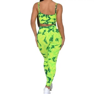Ensemble de yoga 2 pièces : Crop top tie-dye à bretelles spaghetti et leggings taille haute longueur intégrale, extensible dans les quatre sens, en Spandex et Polyester - Product Image 5