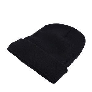 Bonnets en tricot unisexes solides pour l'hiver et l'automne - Product Image 6