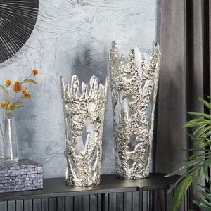 Vintage Style Metal Flower Vase For <b>Rustic</b> Home Decoration Charming Floral Holder With Elegant Detailing - Product Image 1