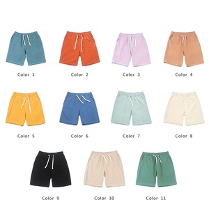 Shorts d'été pour hommes, écologiques, imperméables, 100 % polyester, décontractés, teinture unie, impression de logo personnalisé, taille mi-haute élastique, pour la gym et la course à pied - Product Image 3