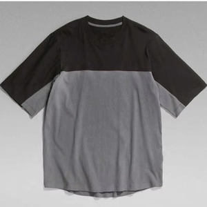 เสื้อยืดคอกลมแขนสั้นผู้ชาย สีดำเทา ตัดต่อสี ทรงปกติ สวมใส่สบาย ผ้าถัก 100% คอตตอน ดีไซน์เรียบง่าย แห้งเร็ว - Product Image 3