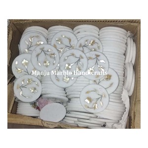 Handmade Natural Golden Sea Shell Best Quality Round Shape <b>Flower</b> Design <b>Mirrors</b> For Home Decoration - Product Image 3