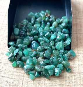 Natural Zambian Emerald Rough Gemstone <b>Raw</b> Green <b>Crystal</b> Stone Untreated Loose Emerald For Jewelry Making Wholesale - Product Image 2