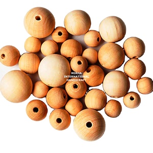 Perles en bois, perles en cube, grand trou pour la fabrication de bijoux, perles en bois façonnées et de différentes tailles, produit artisanal indien - Product Image 1