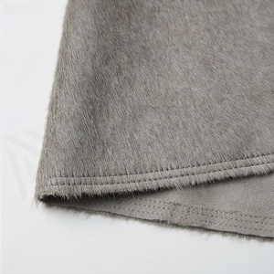 Jupe courte en fausse fourrure pour femme, coupe trapèze, couleur unie, taille normale, style automne - Product Image 6
