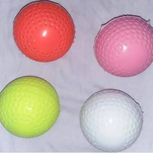 Ballon de hockey sur gazon en PVC de haute qualité, durable et écologique, avec logo personnalisé et design à fossettes, pour l'entraînement et les matchs d'équipes adultes - Product Image 2