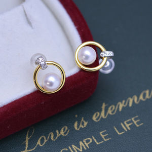 Boucles d'oreilles fines minimalistes en argent S925 avec perles d'eau douce blanches de 6 à 7 mm, forte luminosité, presque parfaites, vente en gros - Product Image 3