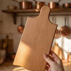 Wood Chopping Board with Customizable <b>Shape</b> Eco-Friendly & Dishwasher Safe - Product Image 4