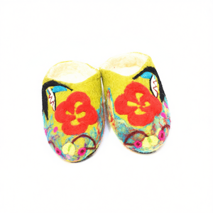 Chaussures en feutre de laine colorées faites à la main pour la couture à la main, accessoire de couture à motif floral pour les passionnés de broderie - Product Image 1