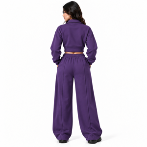 Ensemble de survêtement brodé pour femme avec logo personnalisé, sweat-shirt court violet à demi-zip et pantalon large, fabricant OEM sous marque privée - Product Image 2