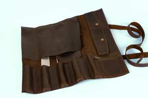 Étui de rangement pour couteaux en cuir pleine fleur, résistant aux odeurs, robuste, confortable et portable, LSKR-0110 - Product Image 3